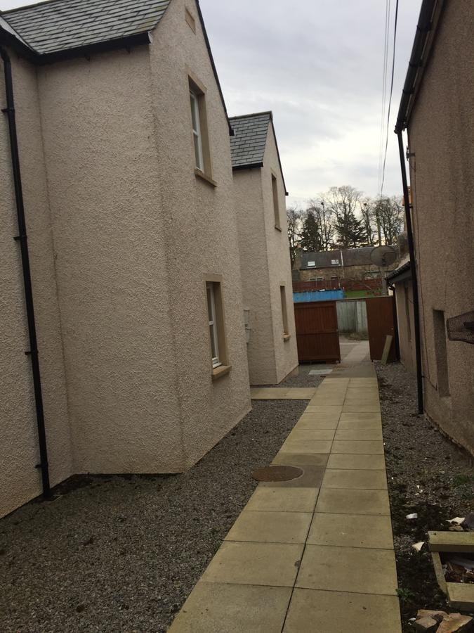 7 Varis Apartments Forres Bagian luar foto