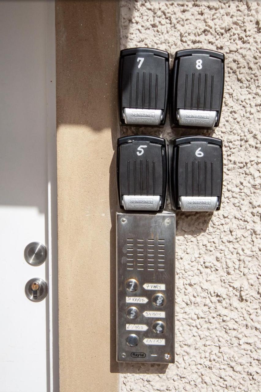 7 Varis Apartments Forres Bagian luar foto